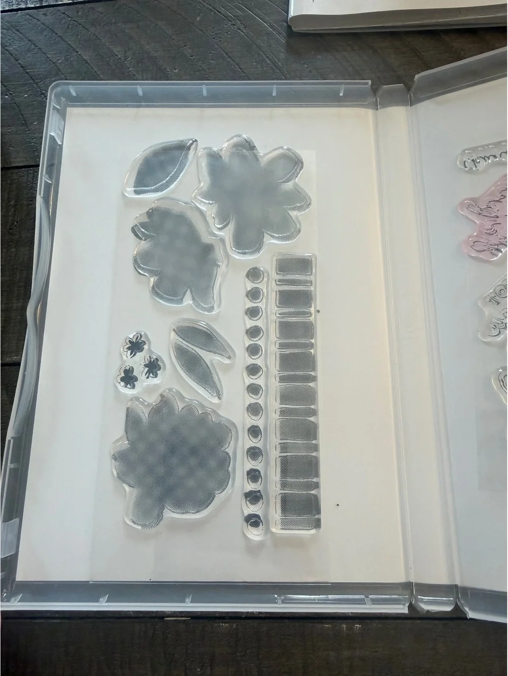 Stampin’ Up Art In Bloom stamp set & Bloom Dies & Bloom Hybrid Embossing Folder